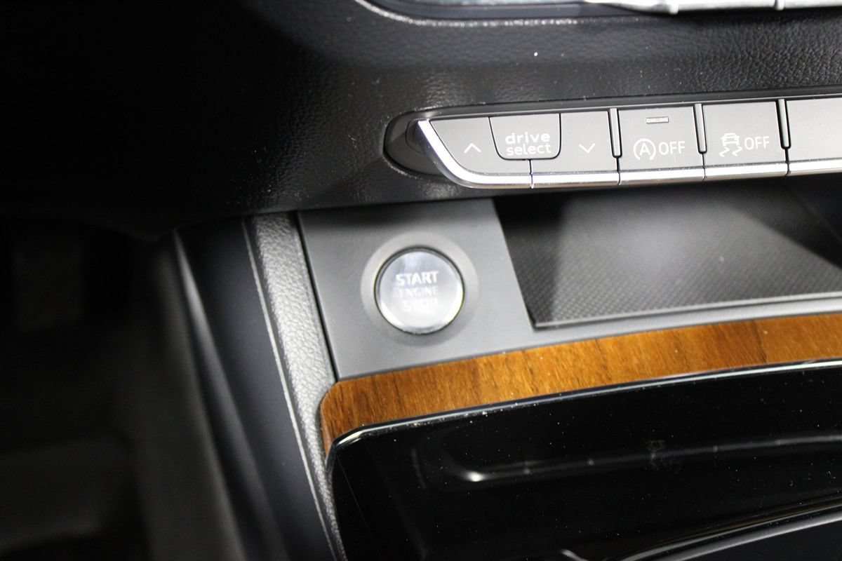 Used 2023 Audi Q5 2.0T Premium AWD/4WD image 19