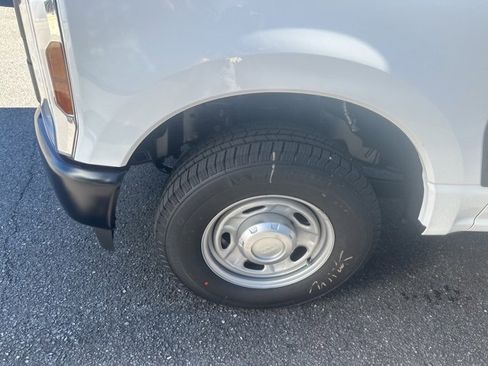 New 2026 Ford F250 XL w/ 360-Degree Camera Package image 10