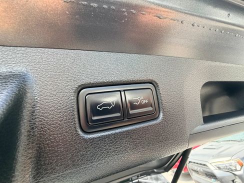 Used 2024 Kia Telluride EX w/ EX Captain's Chair Package AWD/4WD image 31