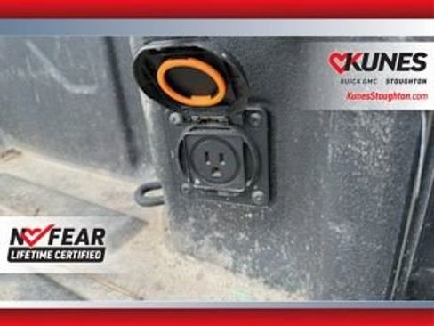 Used 2025 GMC Sierra 3500 Denali AWD/4WD image 21