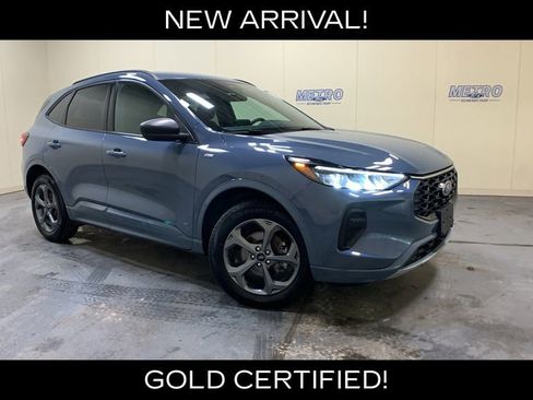 Certified 2024 Ford Escape ST-Line AWD/4WD image 1