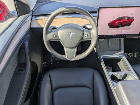 Used 2023 Tesla Model Y Long Range AWD/4WD image 15