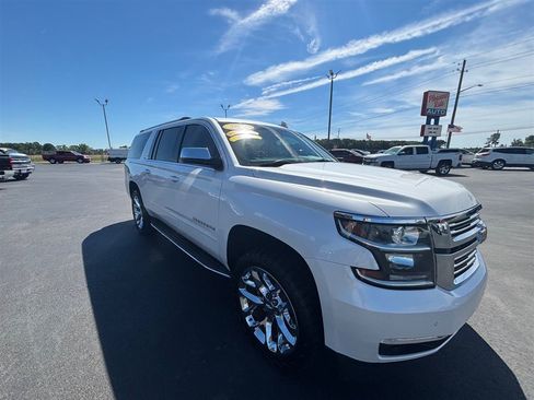 Used 2016 Chevrolet Suburban LTZ AWD/4WD image 11