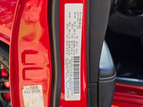 Used 2020 Dodge Durango SRT w/ Technology Group AWD/4WD image 29