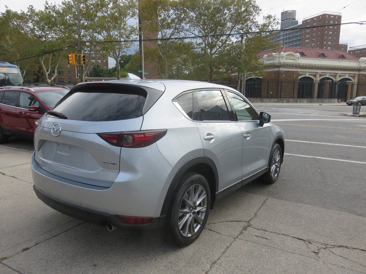 Used 2021 MAZDA CX-5 Grand Touring FWD image 4