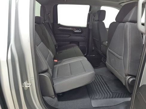 Used 2023 Chevrolet Silverado 1500 LT AWD/4WD image 20