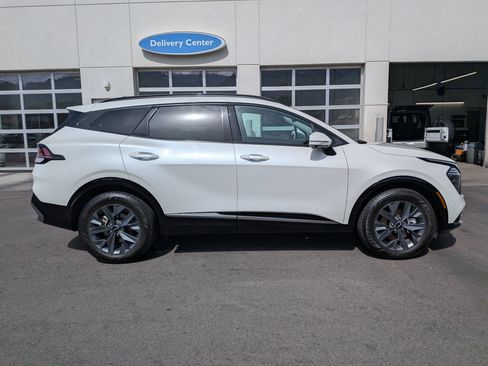 Used 2023 Kia Sportage SX Prestige AWD/4WD image 2