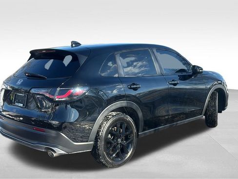 Used 2023 Honda HR-V Sport image 7