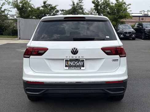 Used 2022 Volkswagen Tiguan S AWD/4WD image 4