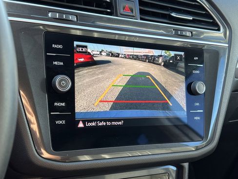 Used 2024 Volkswagen Tiguan Wolfsburg Edition image 19