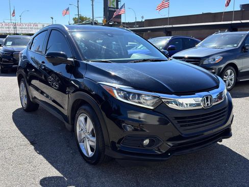 Used 2019 Honda HR-V EX image 3