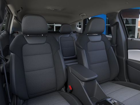 New 2026 Chevrolet Trax LT w/ LT Convenience Package image 40