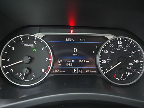 Certified 2025 Nissan Sentra SV w/ Trunk Package image 17