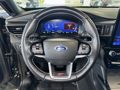 Used 2022 Ford Explorer ST w/ Equipment Group 401A image 22