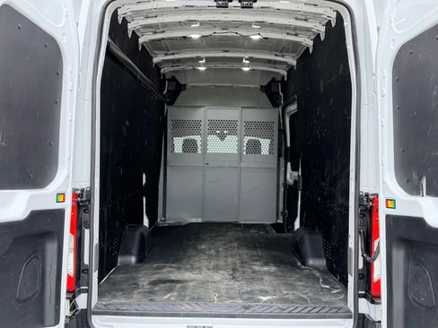 Used 2025 Ford Transit 250 148 High Roof Extended AWD w/ Load Area Protection Package image 23