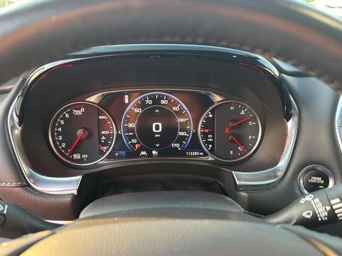 Used 2022 Chevrolet Traverse Premier w/ Redline Edition FWD image 23