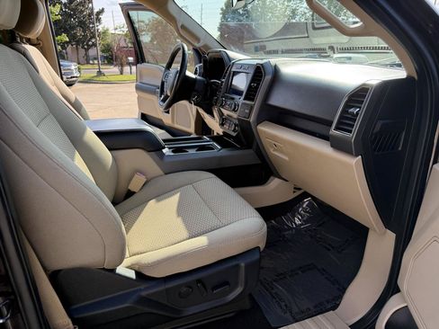 Used 2020 Ford F150 XLT w/ Equipment Group 302A Luxury AWD/4WD image 5