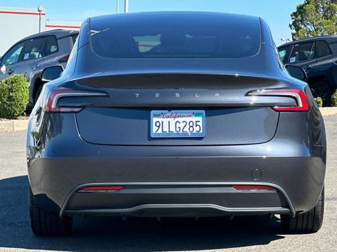 Used 2024 Tesla Model 3 Standard Range RWD image 8