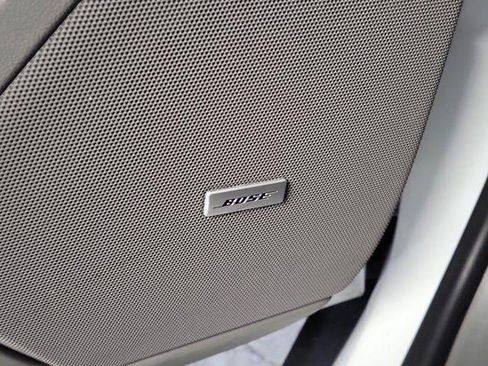 Certified 2022 Cadillac XT5 Premium Luxury image 32