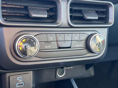 Used 2024 Ford Maverick XL image 20