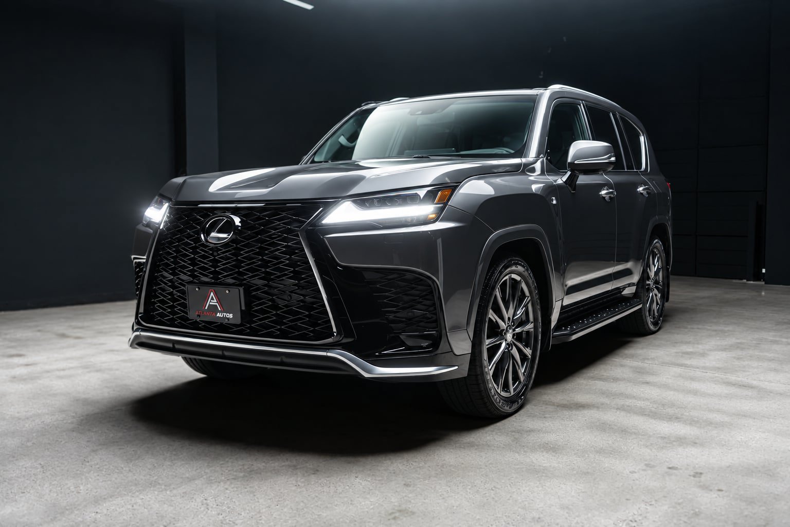 Used 2024 Lexus LX 600 F Sport AWD/4WD image 2