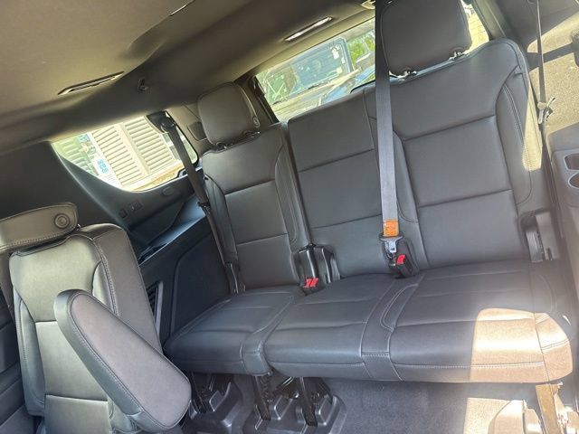 Used 2023 Chevrolet Tahoe LT w/ LT Signature Package AWD/4WD image 20