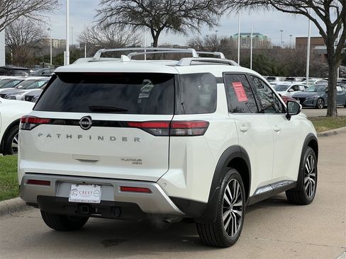 Certified 2024 Nissan Pathfinder Platinum w/ Cargo Package image 4