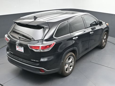 Used 2016 Toyota Highlander Limited image 36