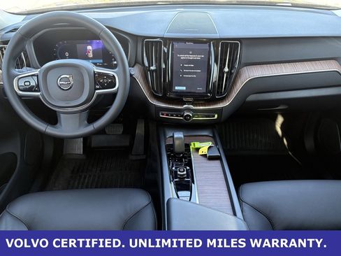 Certified 2023 Volvo XC60 B5 Plus w/ Climate Package image 14