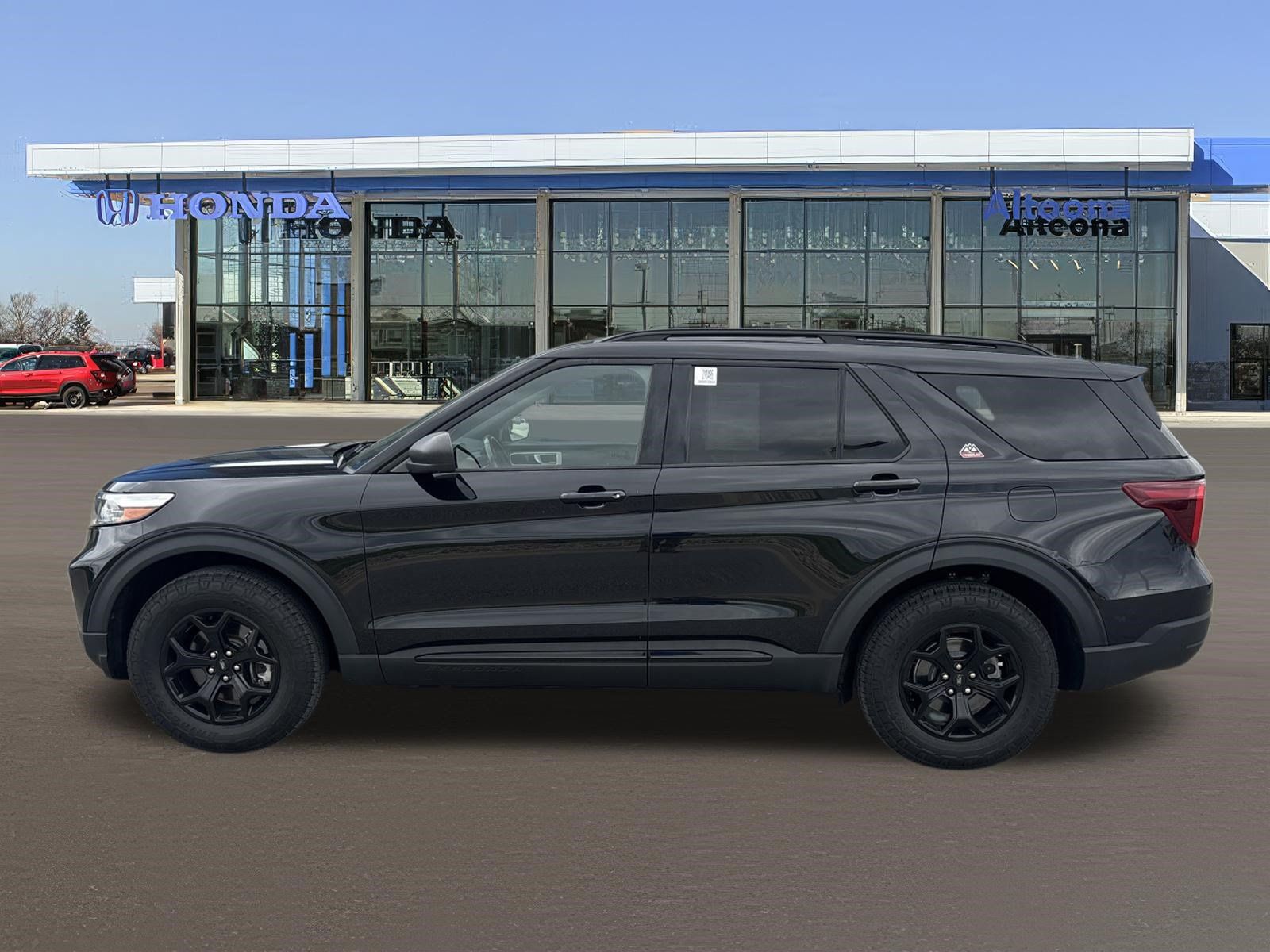 Used 2023 Ford Explorer Timberline AWD/4WD image 2
