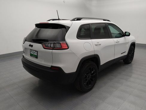 Used 2023 Jeep Cherokee Altitude Lux image 9