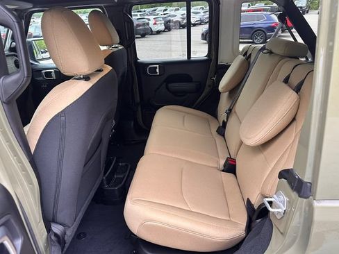 Used 2025 Jeep Wrangler Unlimited Sport S 4xe AWD/4WD image 18