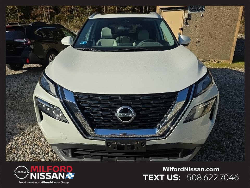 Certified 2023 Nissan Rogue SV w/ SV Premium B Package AWD/4WD image 8