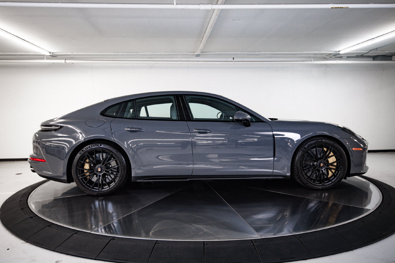 Certified 2026 Porsche Panamera GTS AWD/4WD image 8