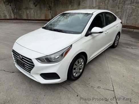 Used 2019 Hyundai Accent SE image 22