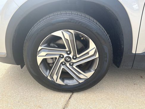 Used 2023 Hyundai Santa Fe SEL image 10