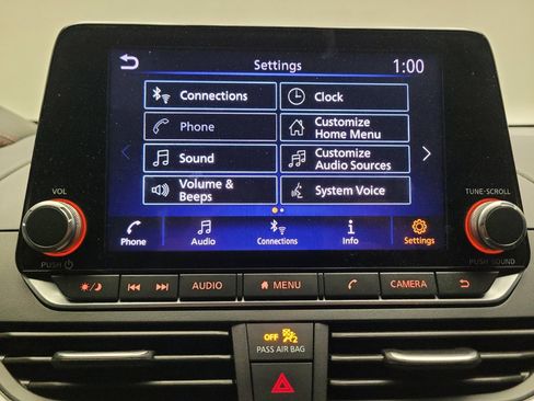 Used 2024 Nissan Altima 2.5 SR FWD image 25