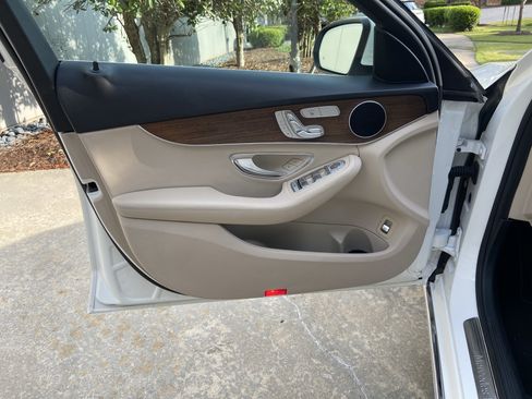 Certified 2020 Mercedes-Benz C 300 Sedan image 16