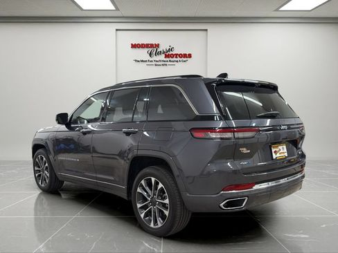 Used 2023 Jeep Grand Cherokee Overland w/ Advanced Protech Group III AWD/4WD image 3