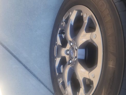 Used 2022 Subaru Crosstrek 2.5i Sport w/ Moonroof Package image 6