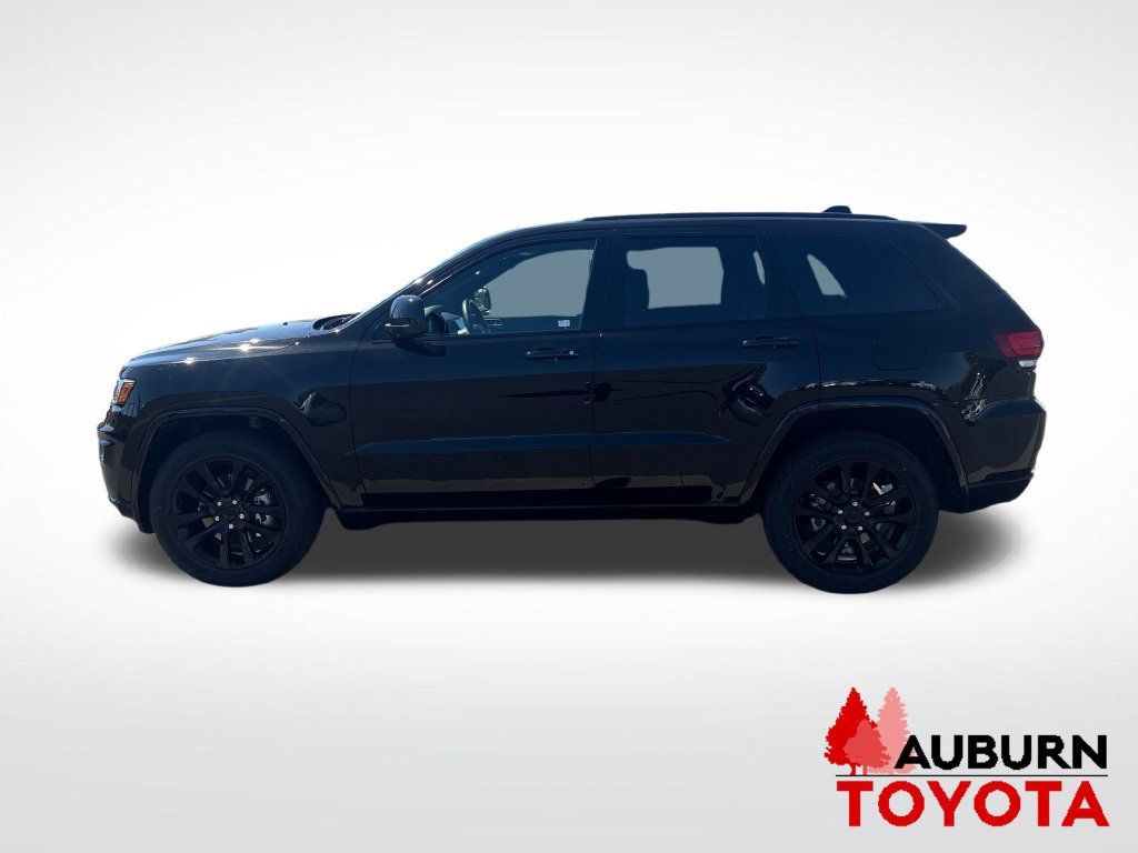 Used 2021 Jeep Grand Cherokee Laredo X AWD/4WD image 8
