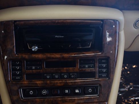 Used 2000 Bentley Arnage Red Label RWD image 45