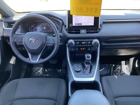 Used 2024 Toyota RAV4 SE w/ Weather & Moonroof Package AWD/4WD image 15