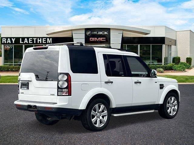Used 2016 Land Rover LR4 HSE AWD/4WD image 5