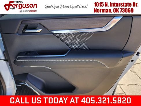 New 2026 GMC Acadia Denali w/ Super Cruise Package FWD image 45