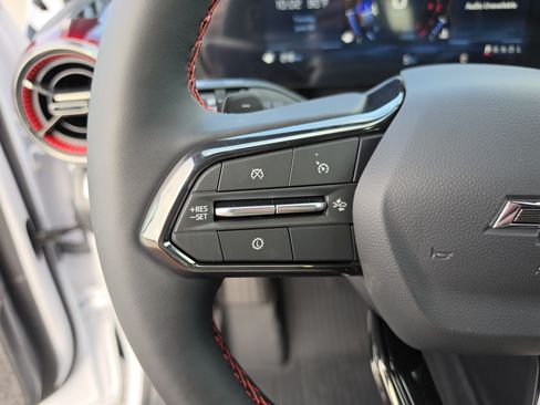 New 2026 Chevrolet Equinox RS w/ Convenience Package III FWD image 35