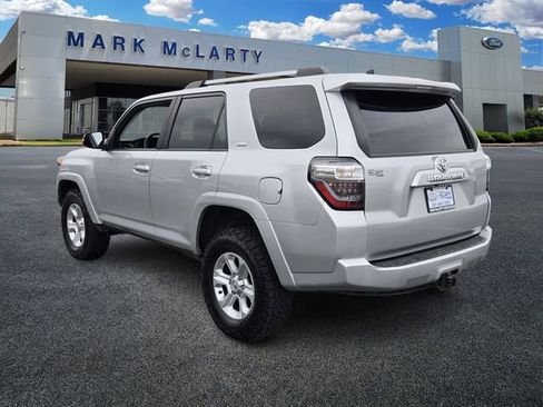 Used 2022 Toyota 4Runner SR5 Premium w/ Moonroof Package image 6