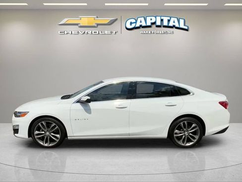 Used 2023 Chevrolet Malibu LT FWD image 2