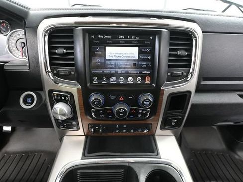 Used 2016 RAM 1500 Laramie w/ Convenience Group AWD/4WD image 30