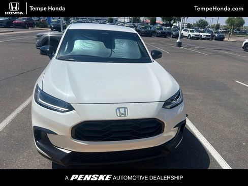 Certified 2024 Honda HR-V Sport image 1